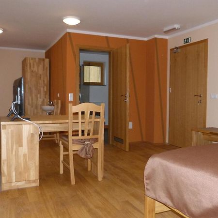 Guest House Eco Vila Mila Rogaška Slatina Habitación foto
